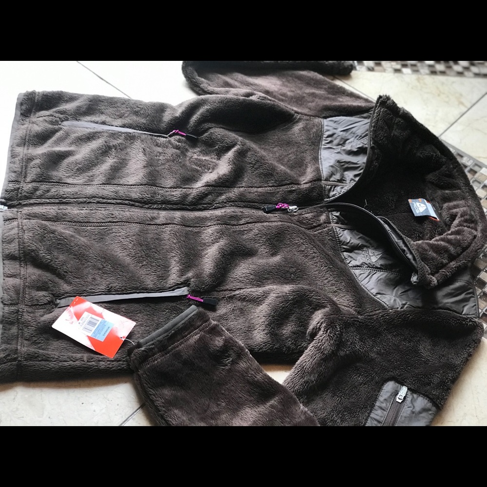 NIKE ACG WHOOLEY MAMMOTH FLEECE jacket